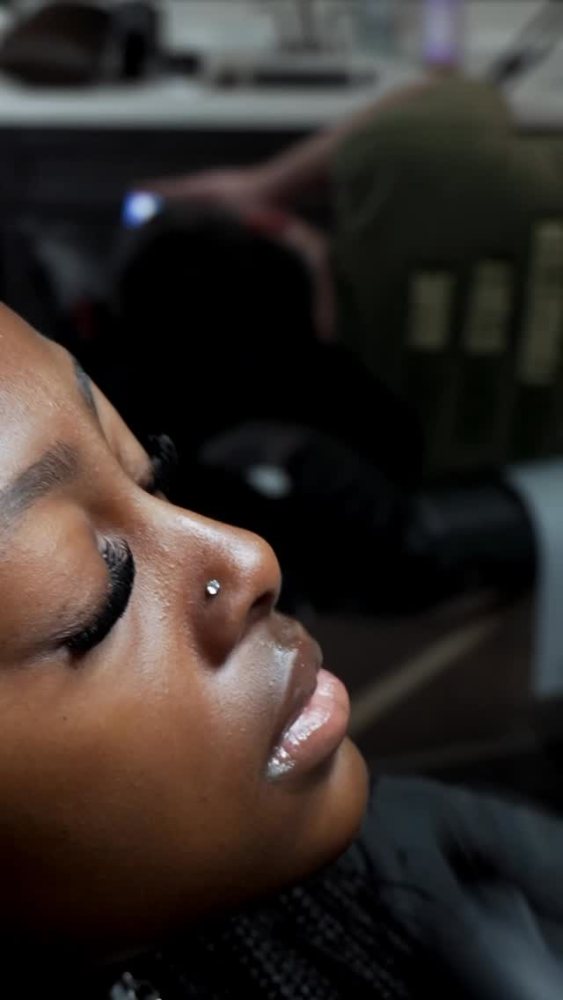 Nostril piercing by Doni